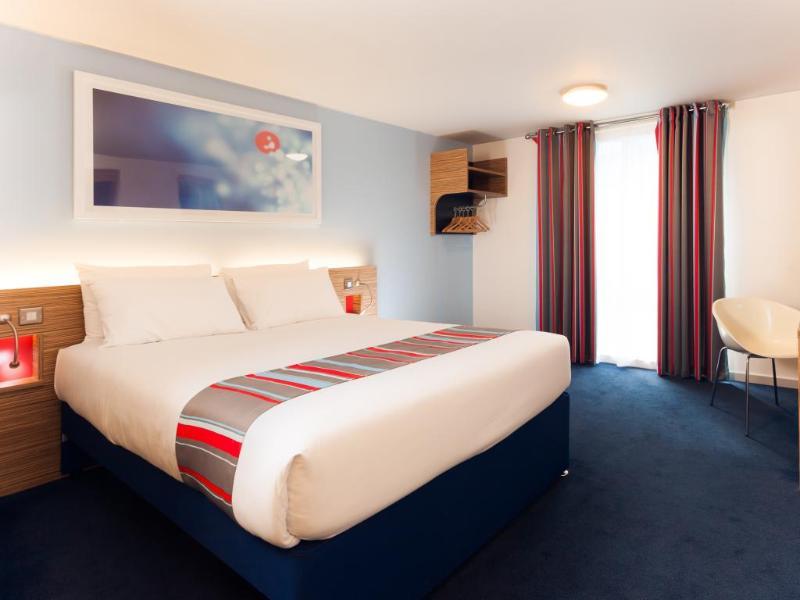 Travelodge וויידברידג' מראה חיצוני תמונה